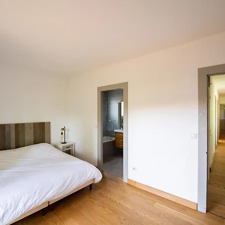 Spacieuse à Arcachon, Proche De Pereire, Jardin Villa