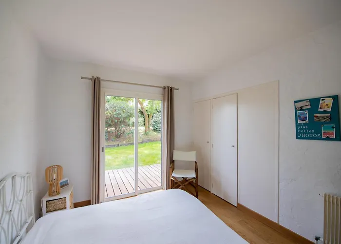 Spacieuse à Arcachon, Proche De Pereire, Jardin