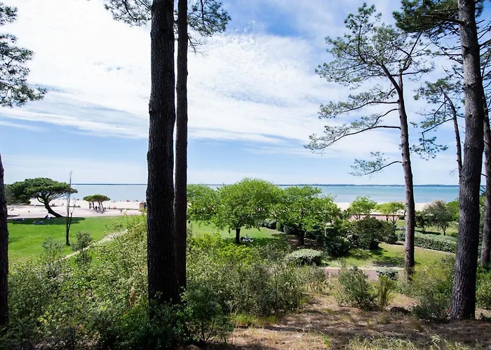 Spacieuse A Arcachon, Proche De Pereire, Jardin